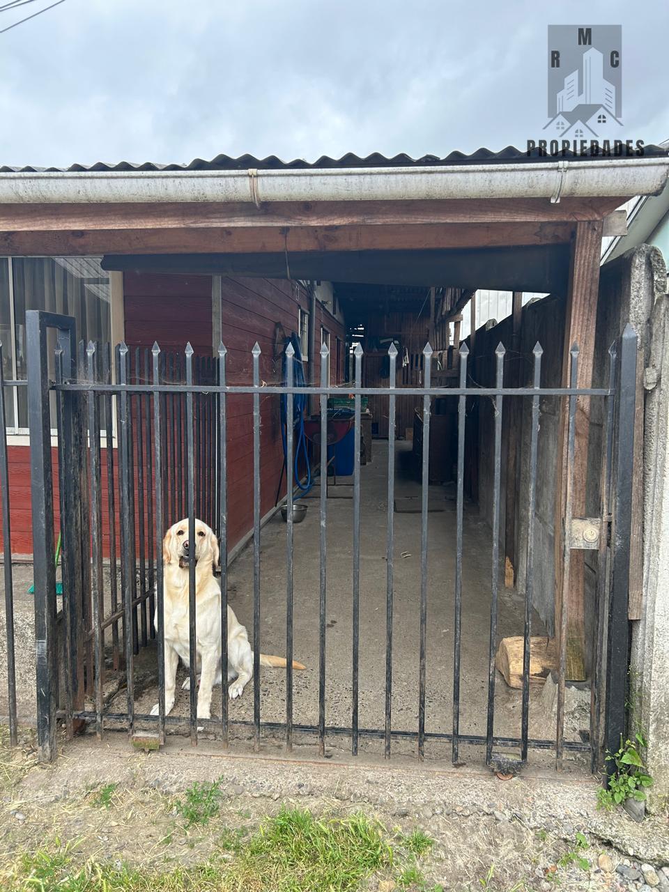 CASA EN LA COMUNA DE LOS LAGOS