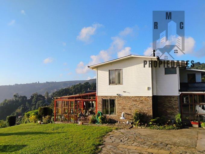 CASA EN PLAYA LOS ENAMORADOS CONDOMINIO LOS MOLINOS EN VALDIVIA.